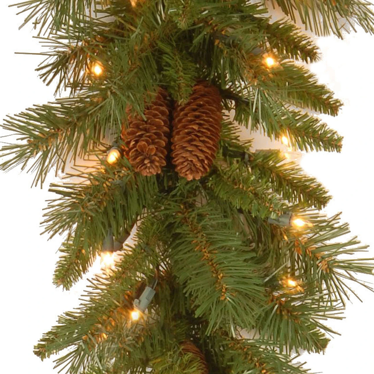 9' Pre-Lit Medium Pine Artificial Christmas Garland - Clear Lights 2 9' Pre-Lit Medium Pine Artificial Christmas Garland - Clear Lights - Image 2