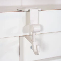 Set Of 3 Cotton White Christmas Mantle Garland And Stocking Hanger -Best Christmas Store dvlc v 20530 wht rs3 005 71775.1667556999