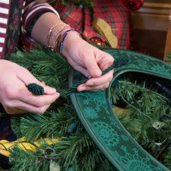 17" Basil Green Christmas Deluxe Door Saver Protective Wreath Pad -Best Christmas Store dvlc v 21102 rs 005 04604.1686180029