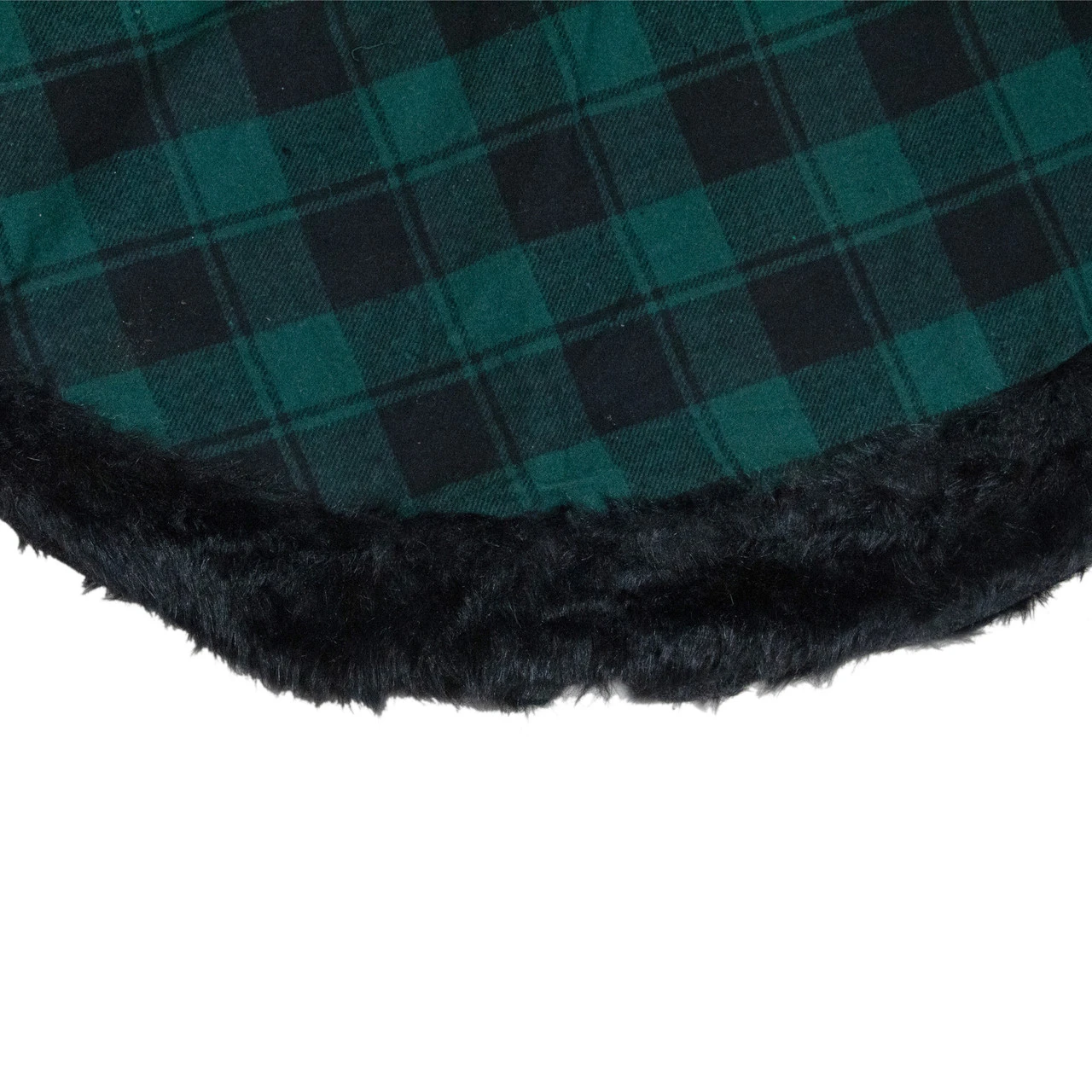 48" Green And Black Plaid Christmas Tree Skirt With Faux Fur 5 48" Green And Black Plaid Christmas Tree Skirt With Faux Fur - Image 5