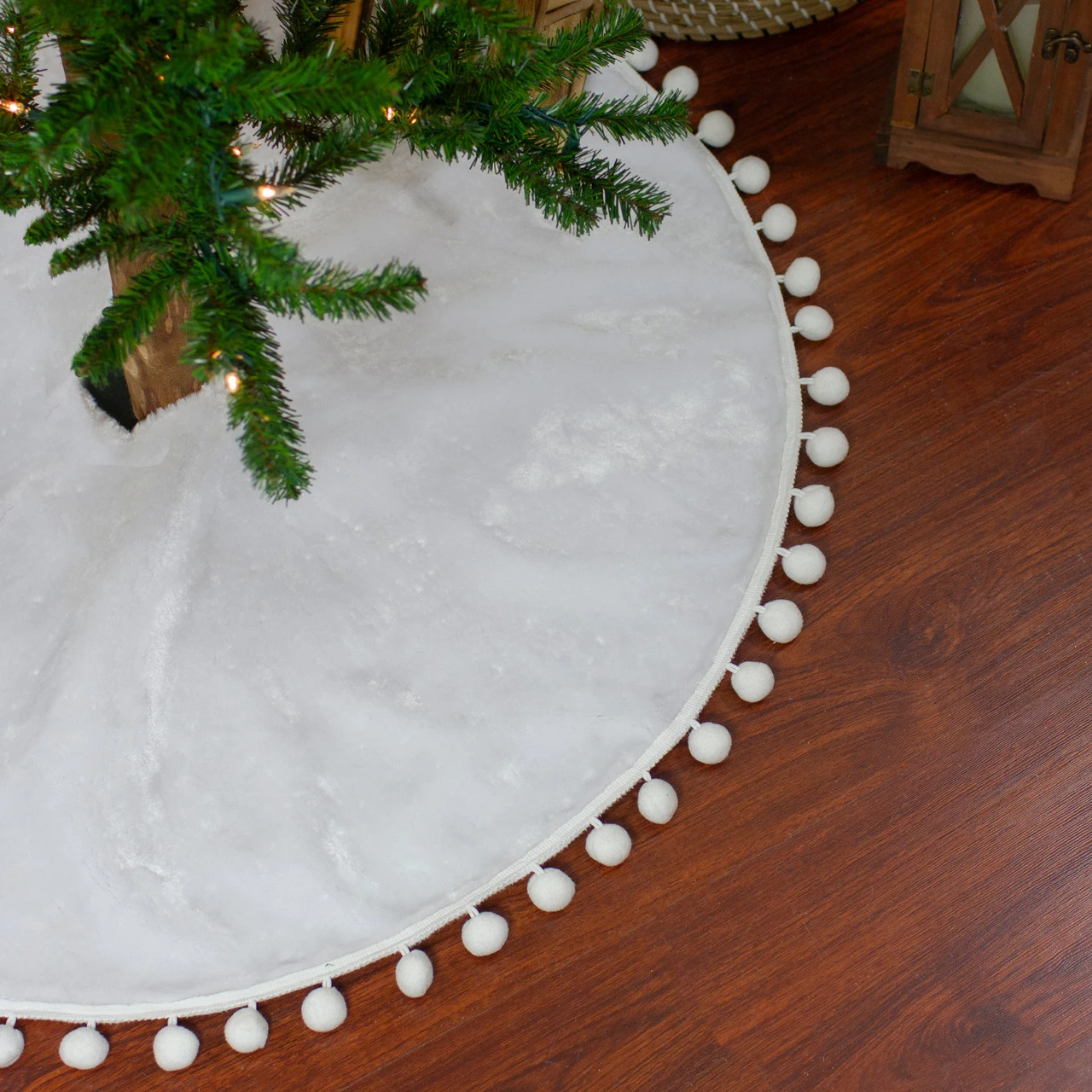 48" White Christmas Tree Skirt With A Pom Pom Border 1 48" White Christmas Tree Skirt With A Pom Pom Border