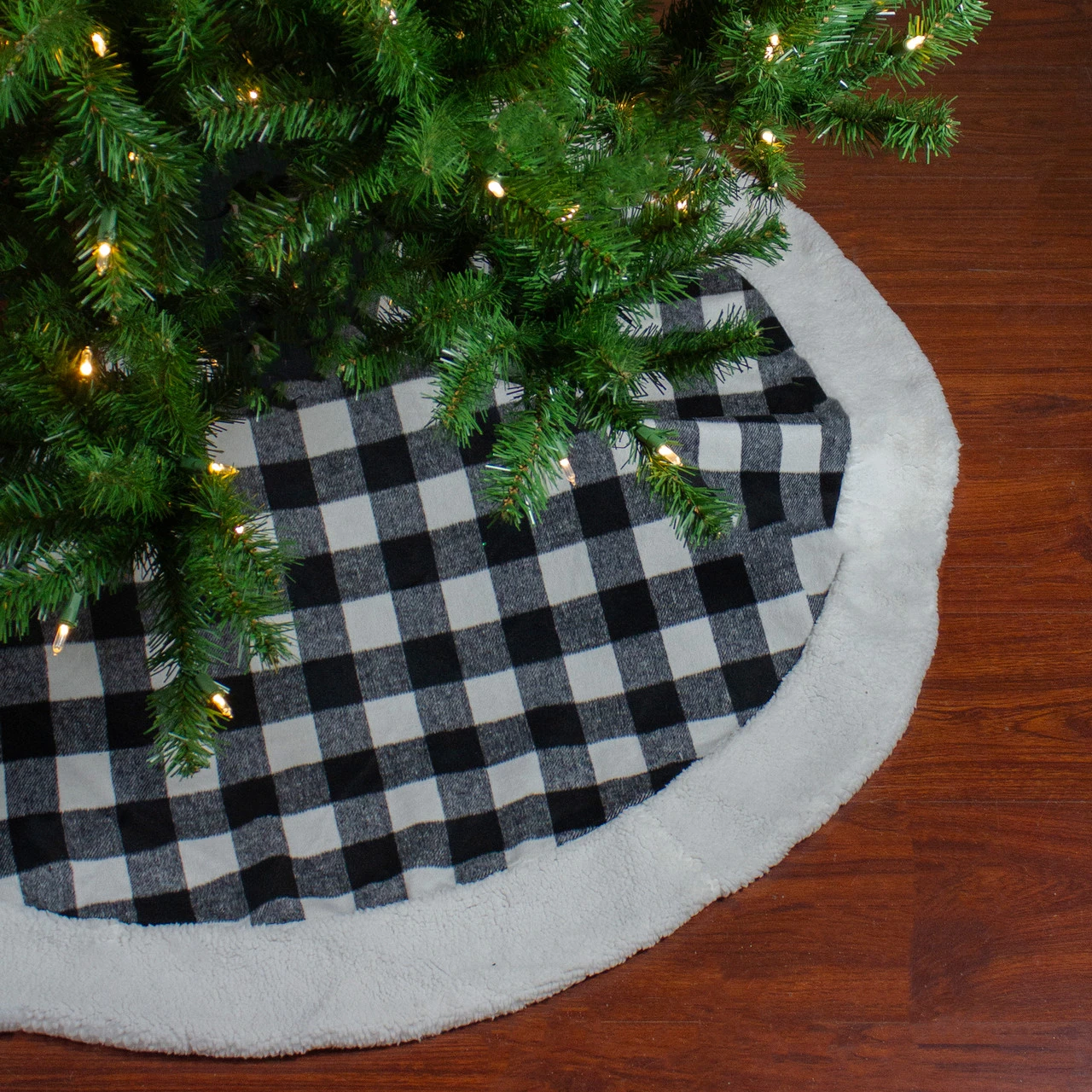 48" Black And White Buffalo Plaid Christmas Tree Skirt With Sherpa Trim 1 48" Black And White Buffalo Plaid Christmas Tree Skirt With Sherpa Trim
