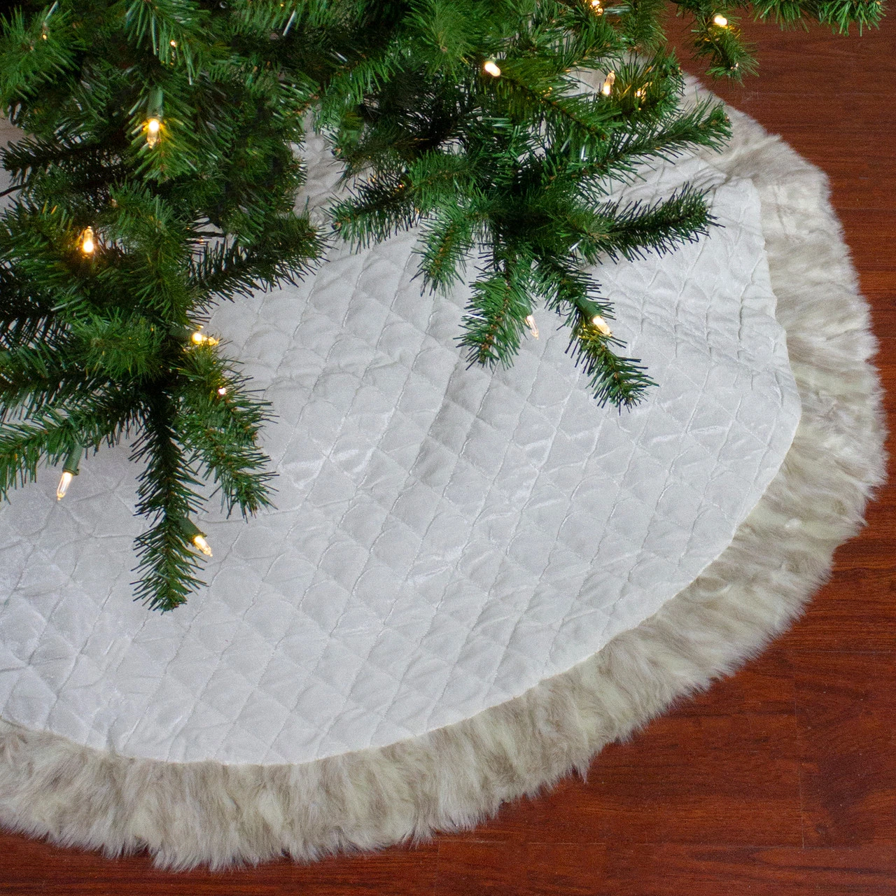 48" Beige And Ivory Contemporary Christmas Tree Skirt 1 48" Beige And Ivory Contemporary Christmas Tree Skirt