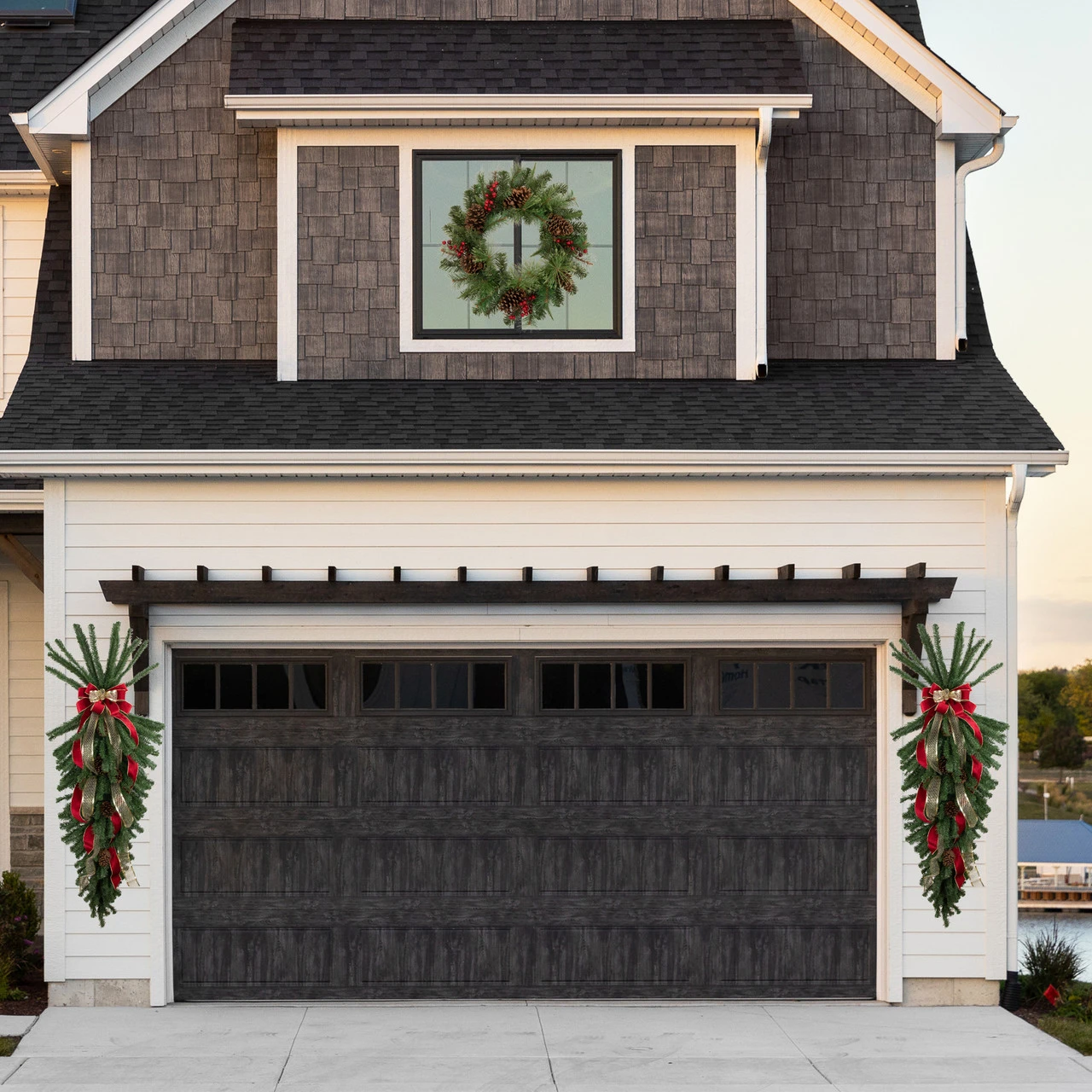 60" Canadian Pine Artificial Christmas Teardrop Swag - Unlit 2 60" Canadian Pine Artificial Christmas Teardrop Swag - Unlit - Image 2