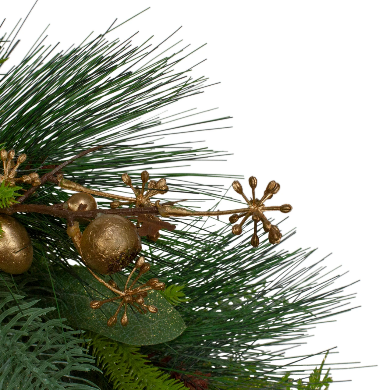 Leaves, Berry And Cedar Artificial Christmas Wreath - 20-Inch, Unlit 3 Leaves, Berry And Cedar Artificial Christmas Wreath - 20-Inch, Unlit - Image 3