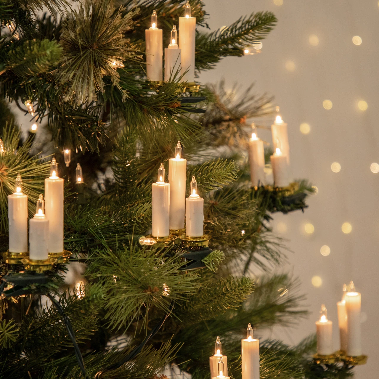 7ct Dripping Clip On Candle Cluster Christmas Lights, 6.5' Green Wire 2 7ct Dripping Clip On Candle Cluster Christmas Lights, 6.5' Green Wire - Image 2