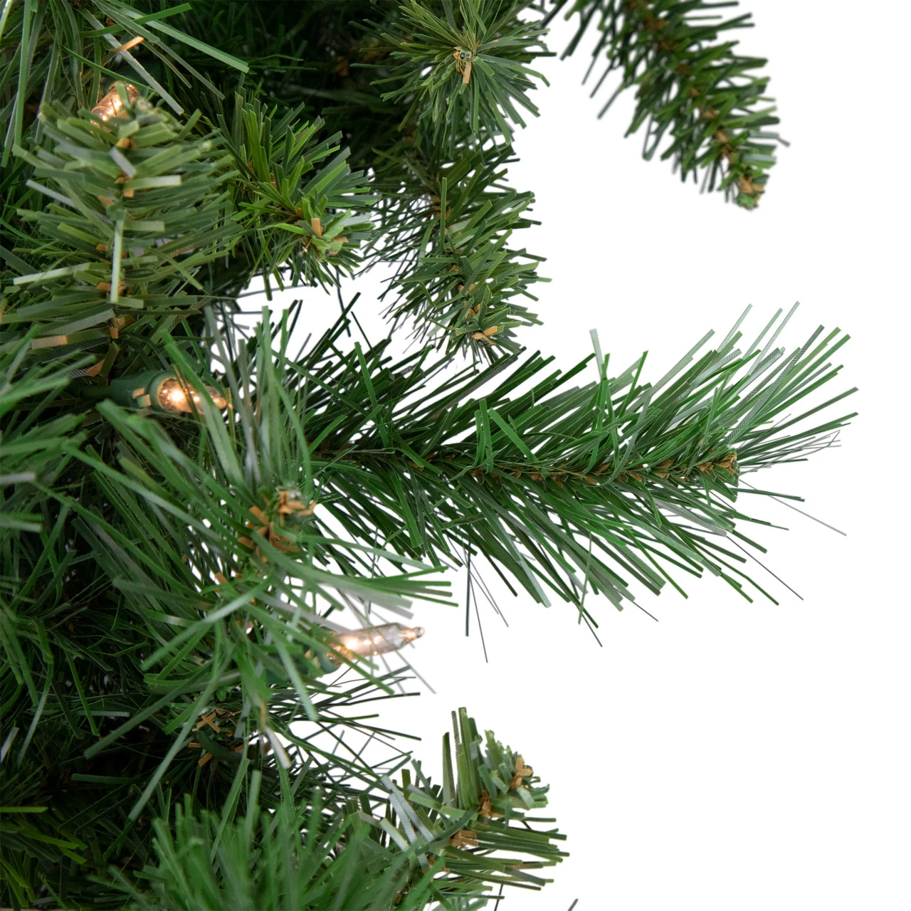 Pre-lit Chatham Pine Artificial Christmas Wreath, 24-Inch, Clear Lights 2 Pre-lit Chatham Pine Artificial Christmas Wreath, 24-Inch, Clear Lights - Image 2