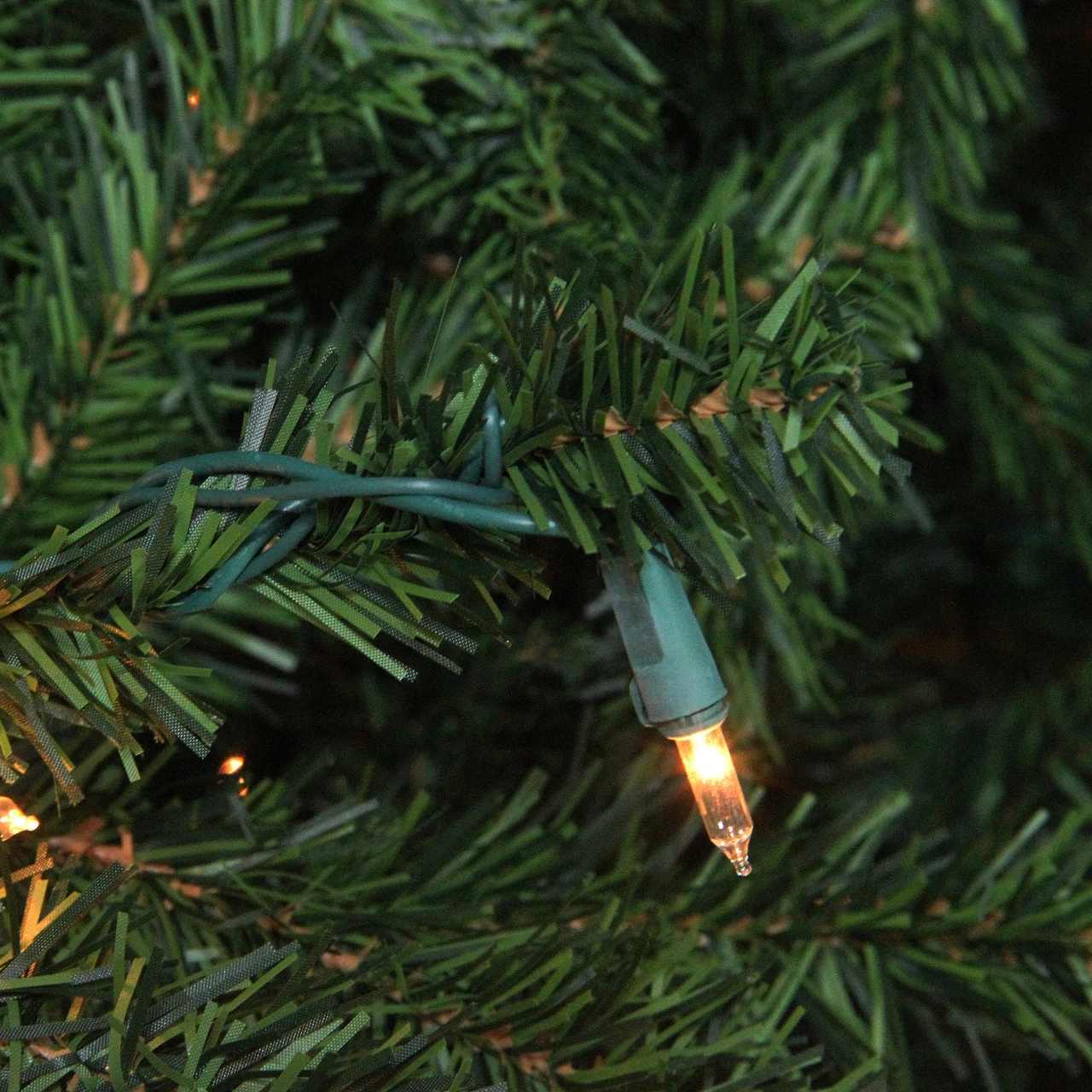 15' Pre-Lit Canadian Pine Commercial Artificial Christmas Tree - Warm White Lights 4 15' Pre-Lit Canadian Pine Commercial Artificial Christmas Tree - Warm White Lights - Image 4