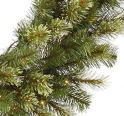 Pre-Lit Jack Pine Artificial Christmas Wreath - 30-Inch, Clear Lights 5 Pre-Lit Jack Pine Artificial Christmas Wreath - 30-Inch, Clear Lights -Best Christmas Store vickerman a125631 3 52555.1667521220